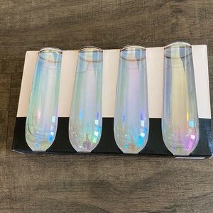 Rachel Zoe set of 4 champagne flutes with gold rim